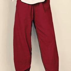 Kaeli trousers side pocket detail