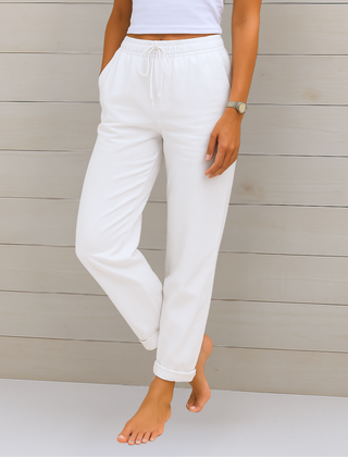 Adrianna linen stretch trousers, close view of the waistband