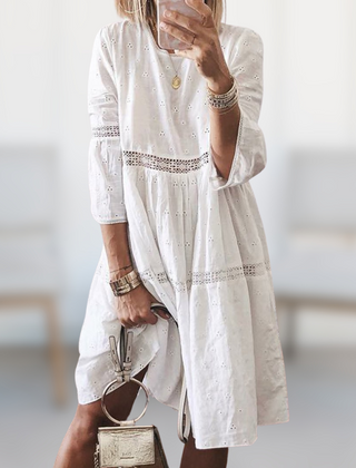 Relaxed tiered skirt detail
