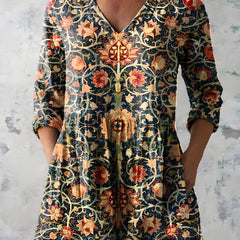 Lilian printed long blouse with long sleeves and V-neck