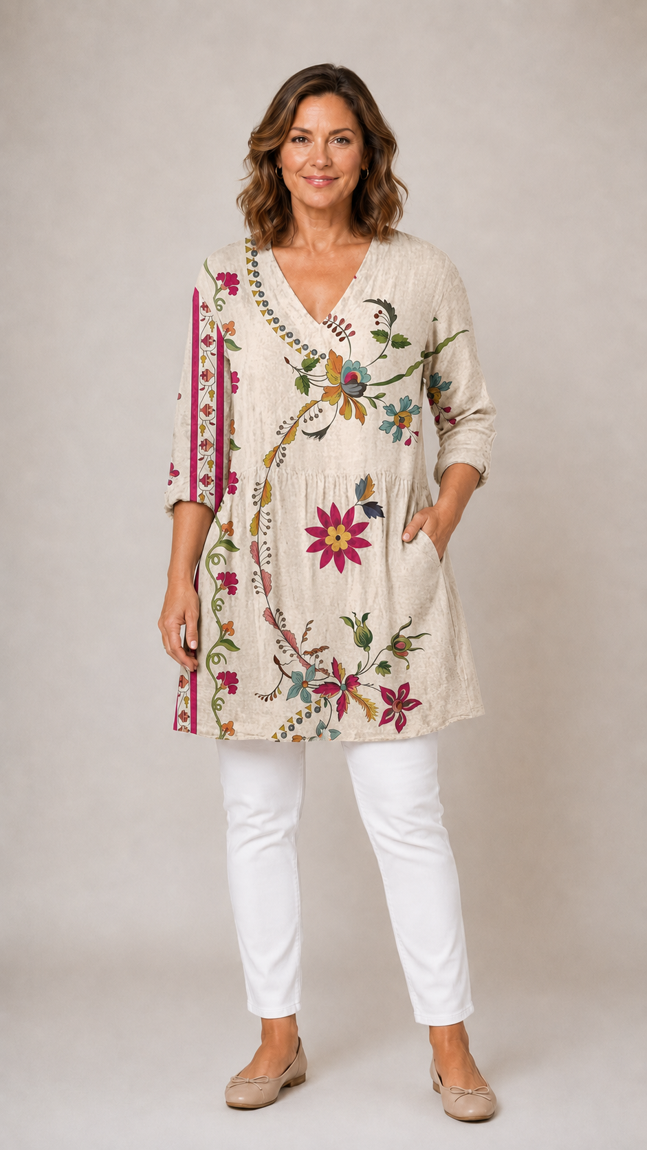 Lottie long blouse with V-neck in beige, front view