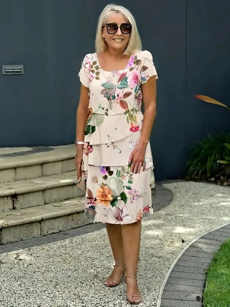Crew neckline detail on the floral dress
