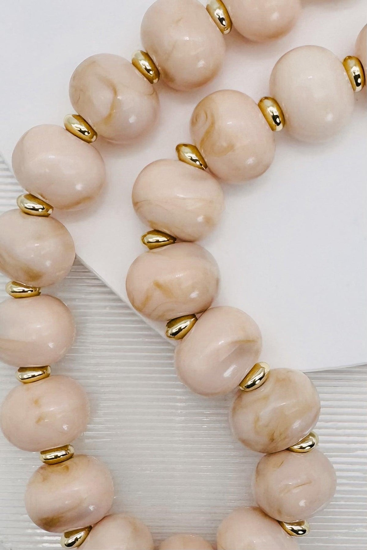 Poppy Chunky Bead Necklace in Off White, bead detail