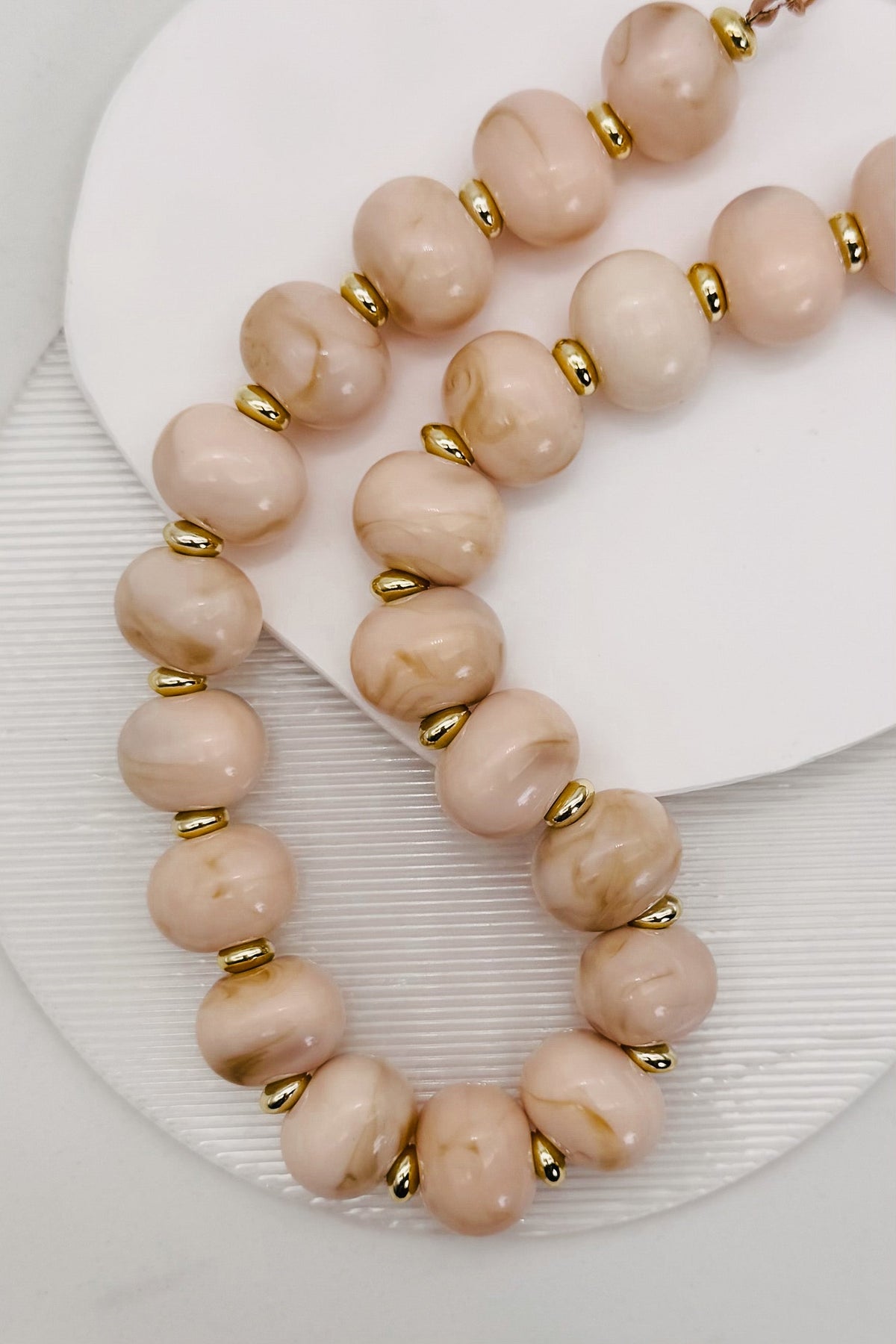 Poppy Chunky Bead Necklace in Off White