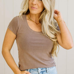 Etta scoop neck ribbed tee in milk chocolate