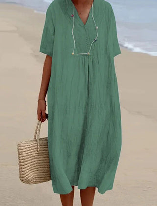 Relaxed V neck midi dress in green