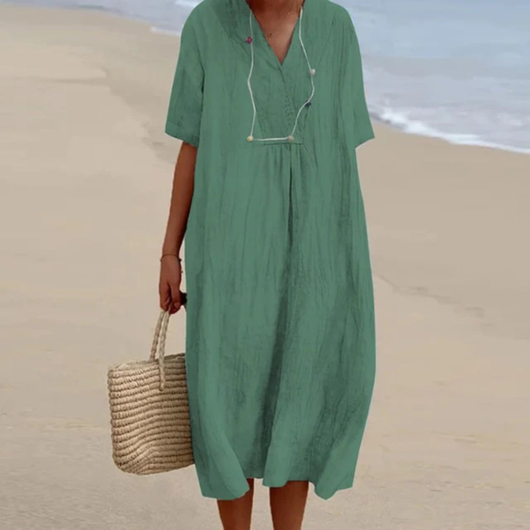 Relaxed V neck midi dress in green
