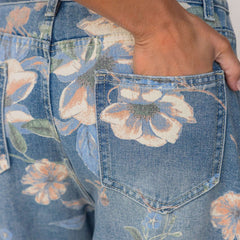 Juno relaxed fit denim jeans, detail