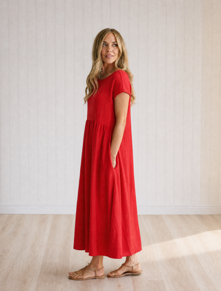 Cressida Flowing Midi Dress with Timeless Elegance