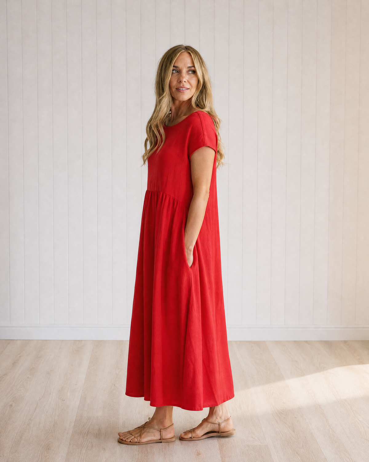 Cressida Flowing Midi Dress with Timeless Elegance