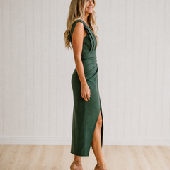 MF_isabeau-green_blond_studio_zij_4x5_v9