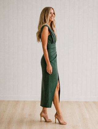 MF_isabeau-green_blond_studio_zij_4x5_v9
