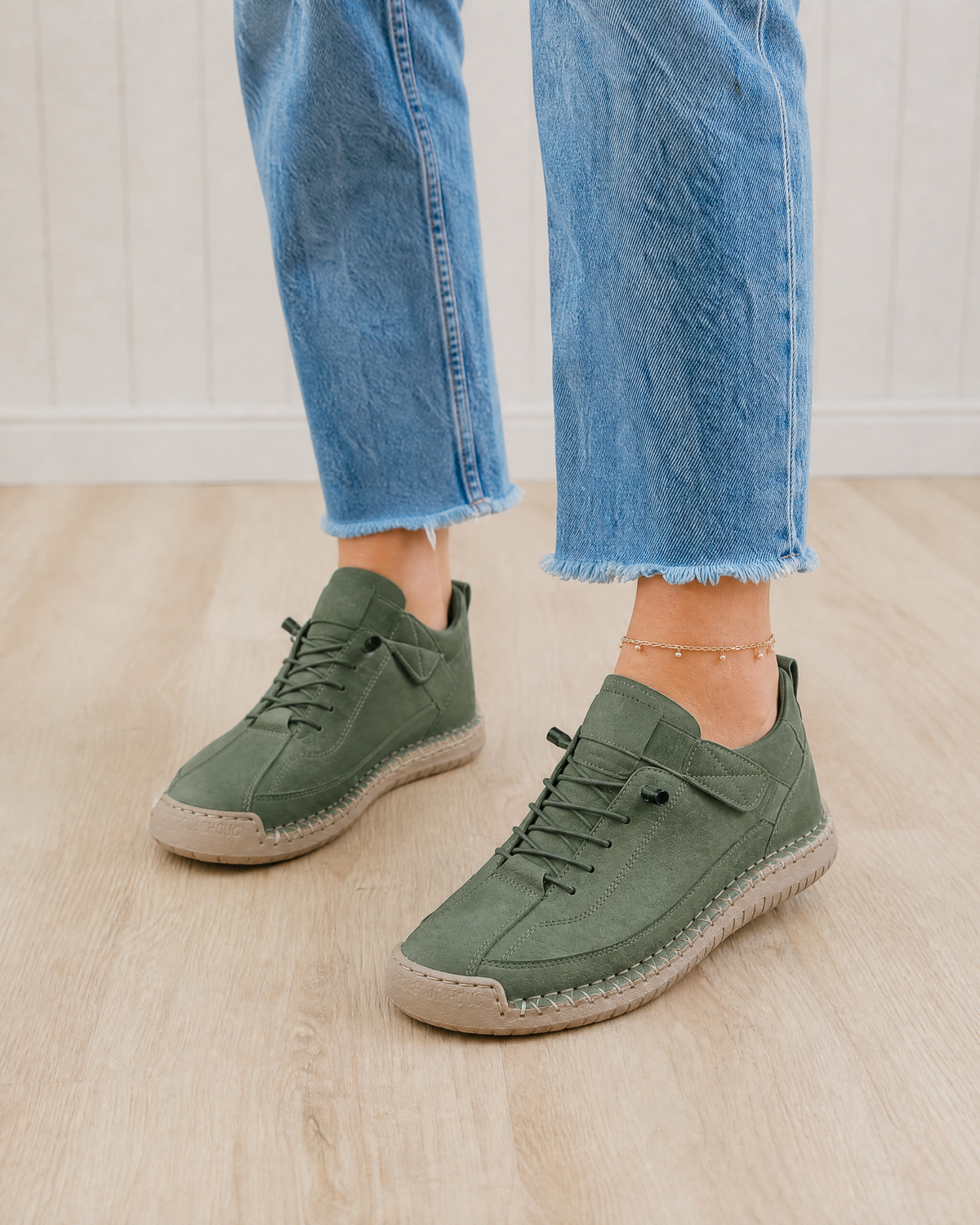 Marisol Arch Support Comfort Sneakers