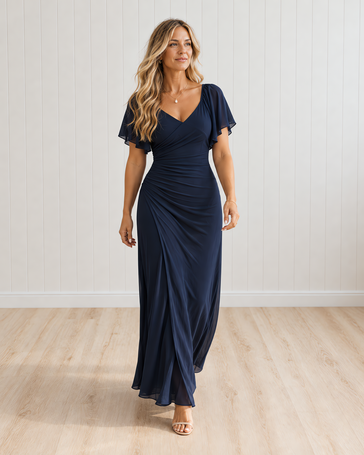 MF_mirabel-navyblue_blond_studio_lopend_4x5_v9