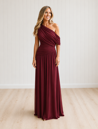 MF_roxanne-burgundy_blond_studio_voor_4x5_v9