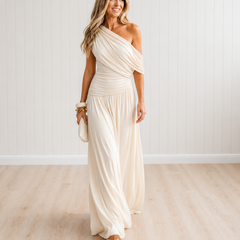 MF_roxanne-white_blond_studio_lopend_4x5_v9