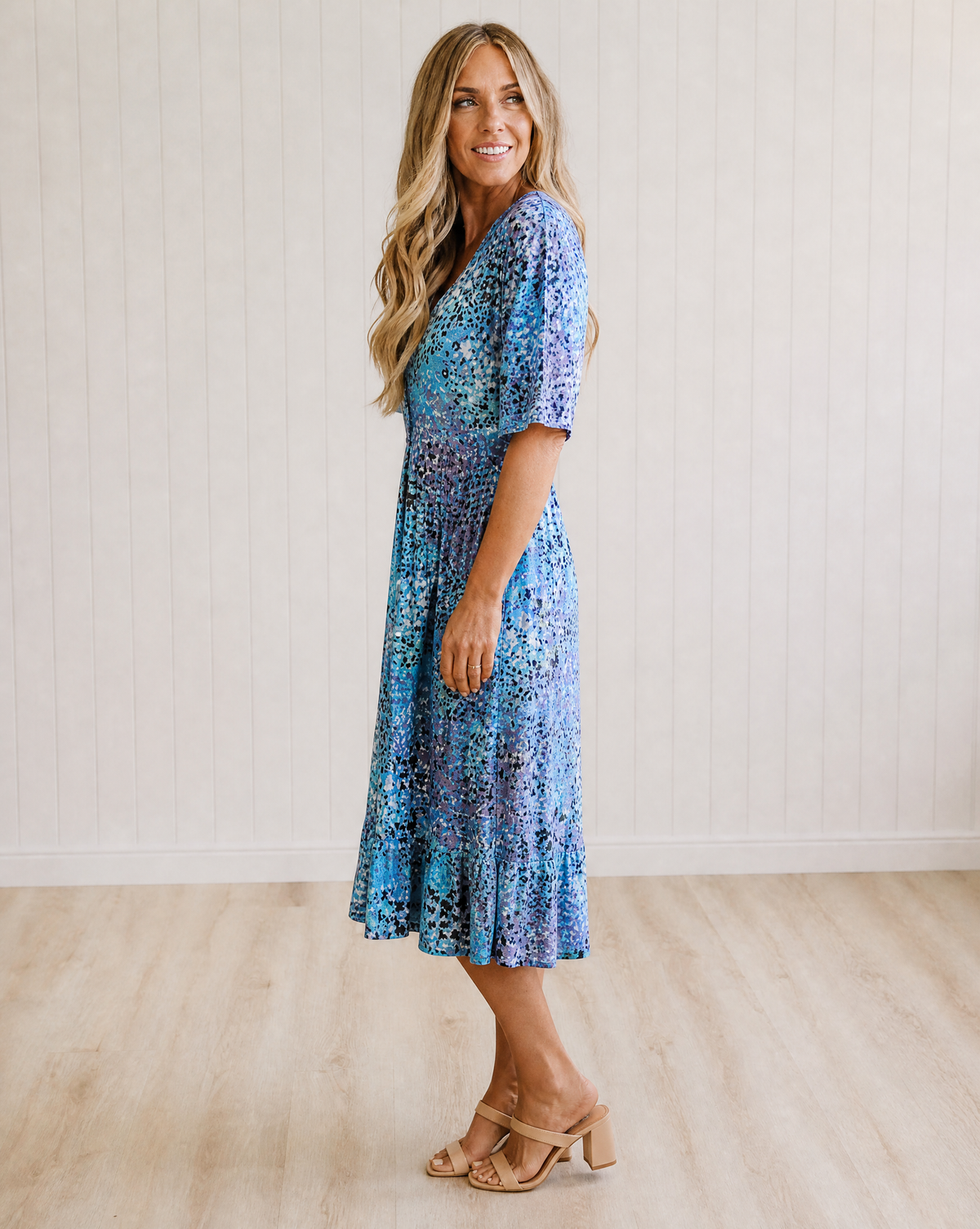 Susan Chic Midi Dress with Flattering Tummy Coverage