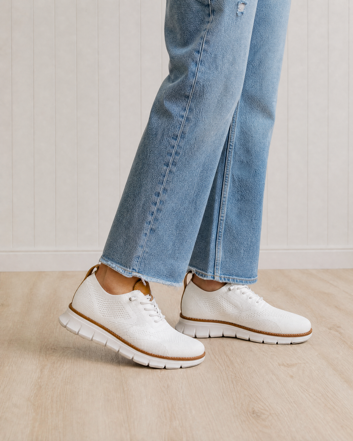 Willow Orthopedic Walking Shoes