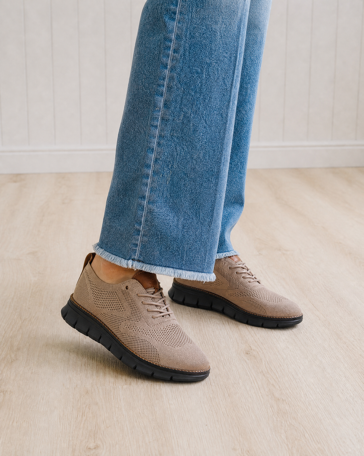 Willow Orthopedic Walking Shoes