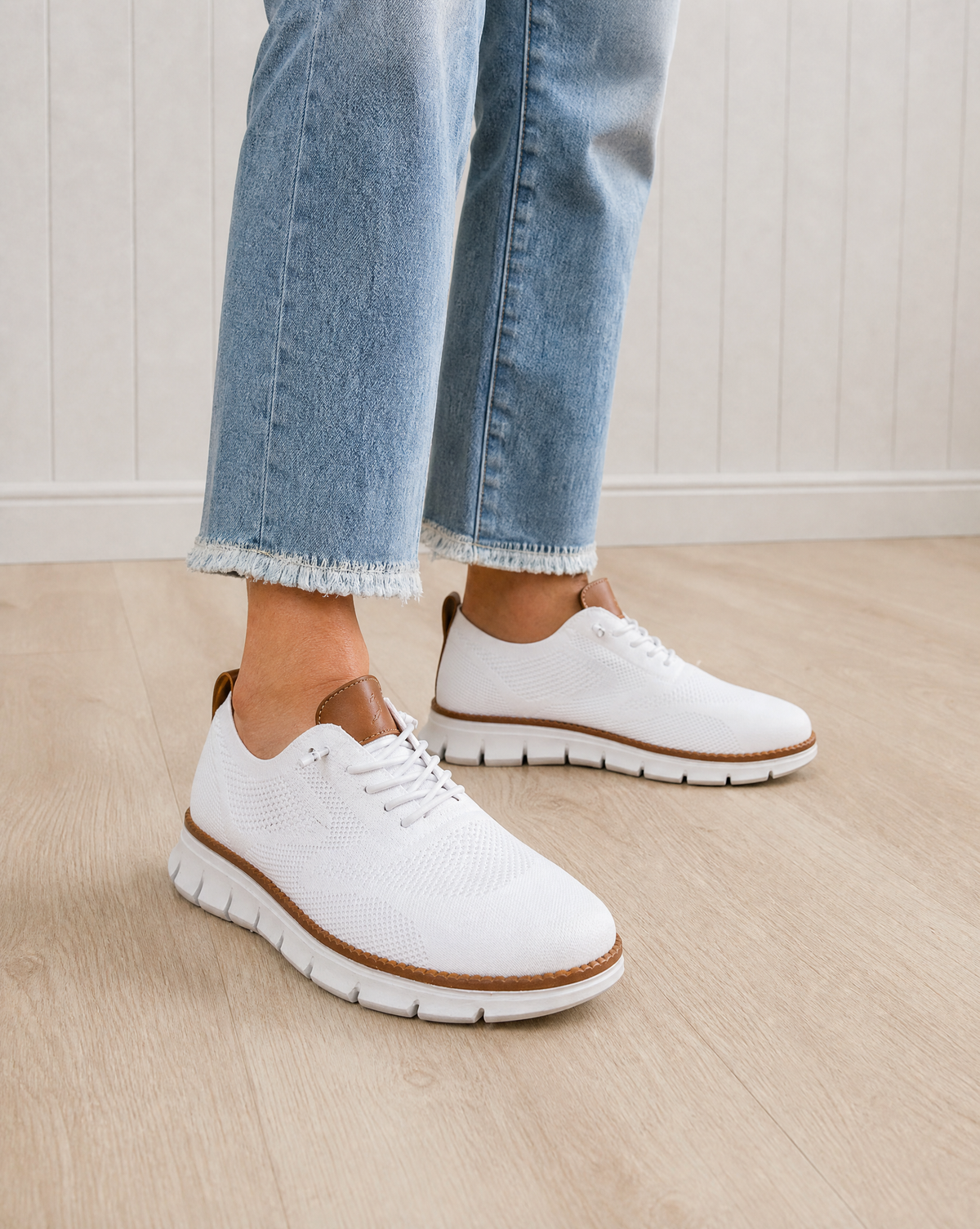 Willow Orthopedic Walking Shoes
