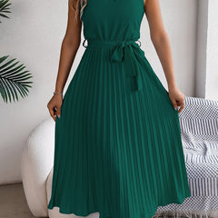Side view of the pleated midi dress