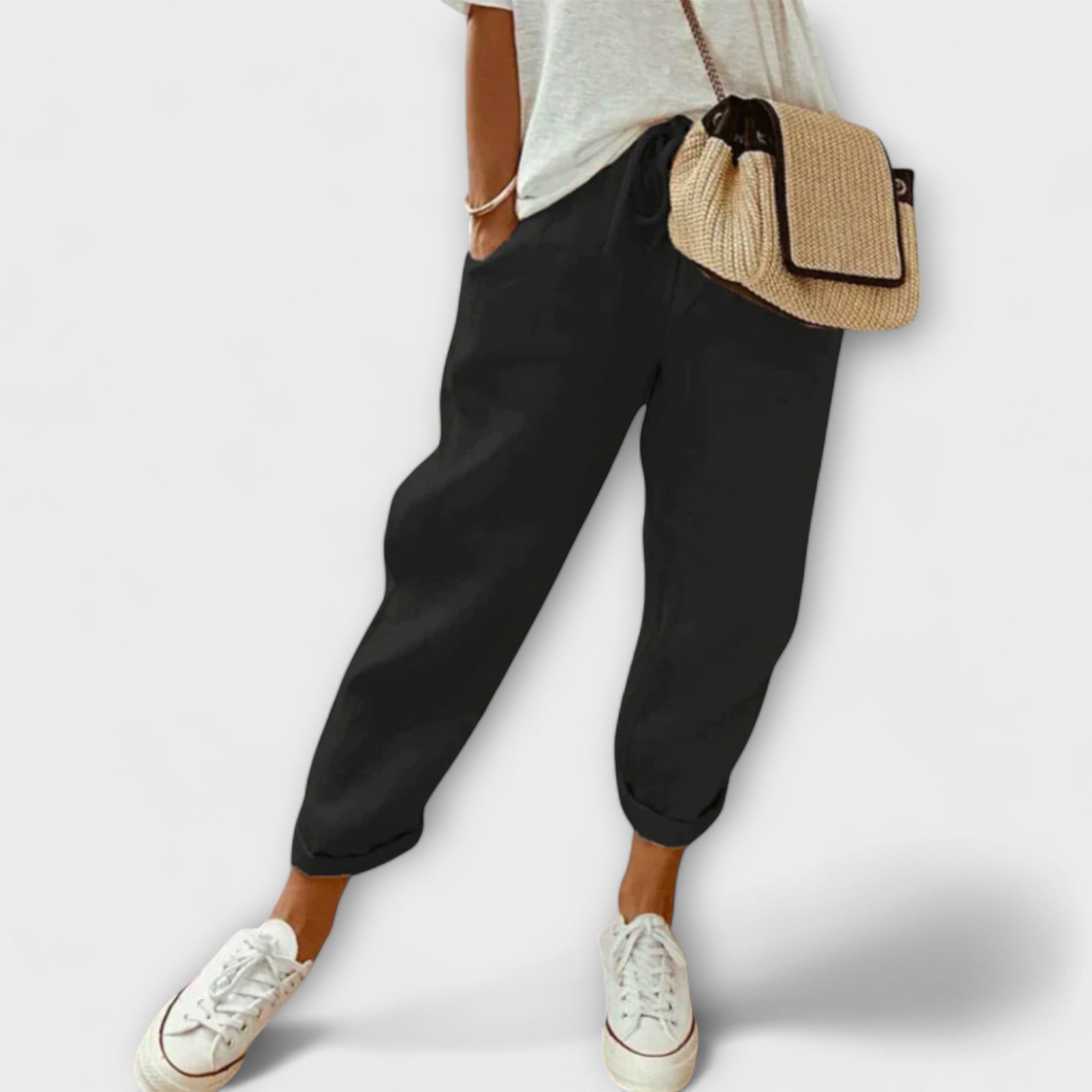 Janelle linen trousers in black