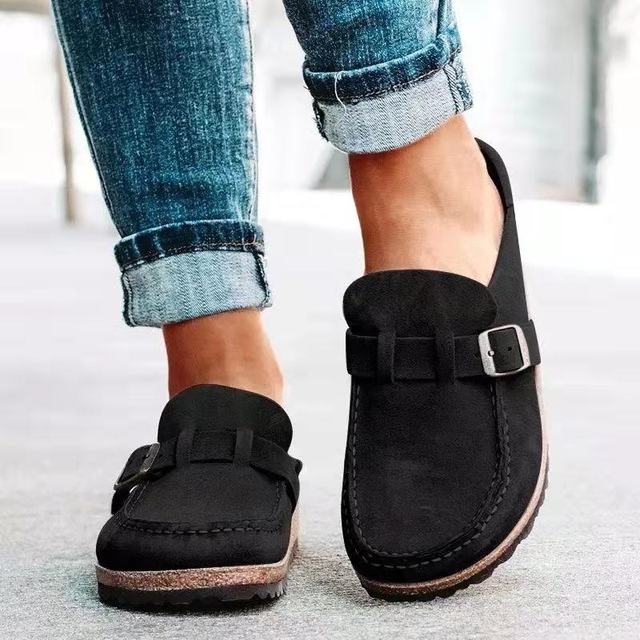 Alessia slip-on loafers in black