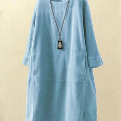 Back view of the corduroy midi dress