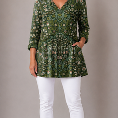 Cecelia long blouse with V-neck in green, front view
