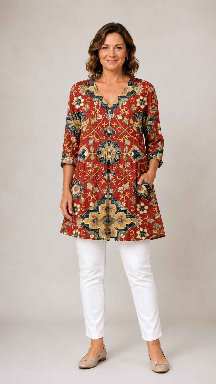 Amoura long blouse with V-neck in multicolour print, front view