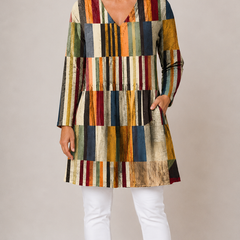 Lydia long blouse with V-neck in a bold multicolour print