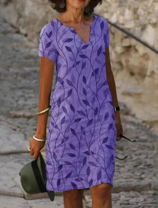 Leaf print dress in purple