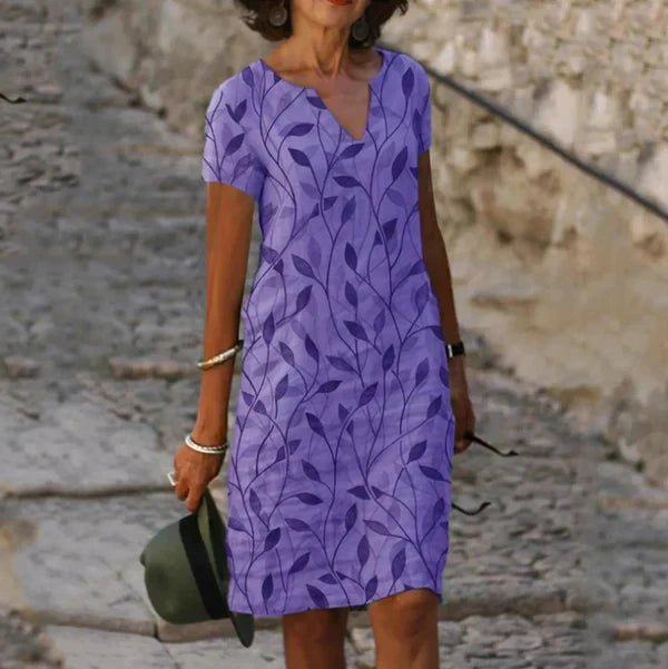 Leaf print dress in purple