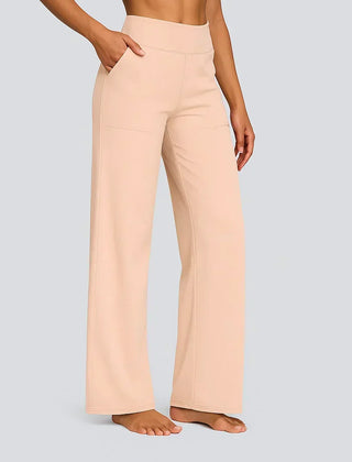 Olivia pants in apricot