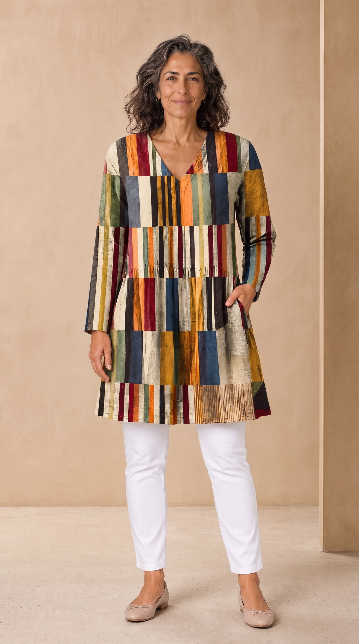 Lydia long blouse with V-neck